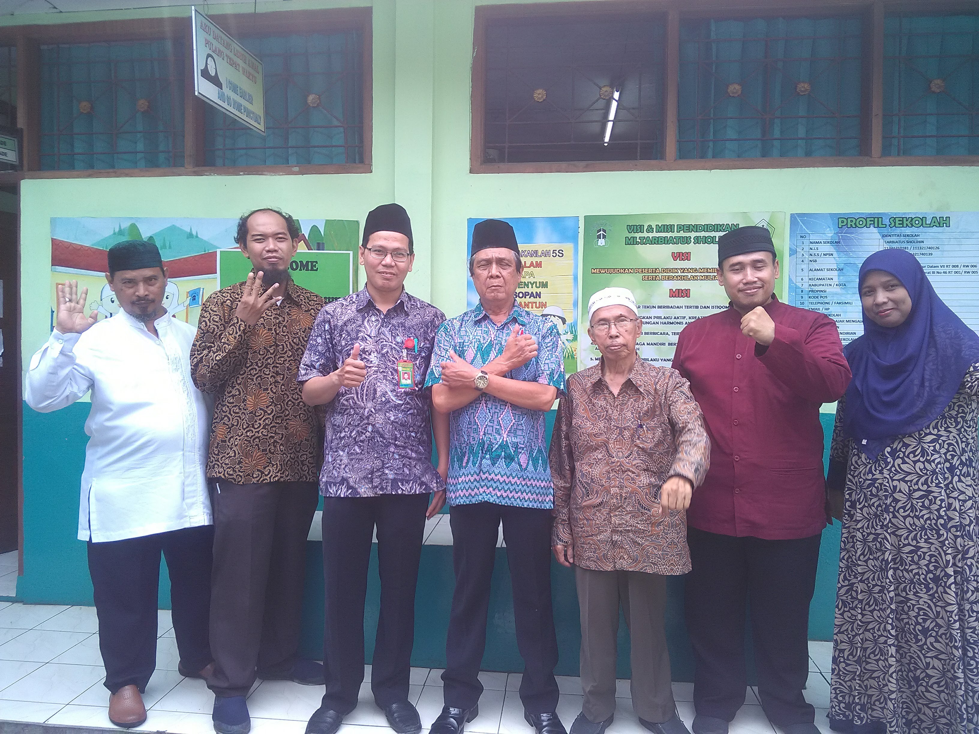 SedResidamus, Linquit, Dossi Placet. Quisenim